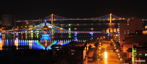 DANANG BY NIGHT